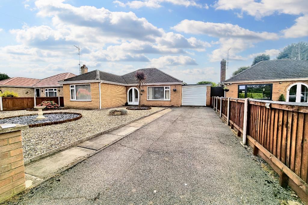 Sherwood Drive, Spalding 2 bed detached bungalow for sale £290,000