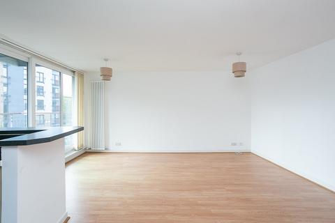 2 bedroom flat for sale - East Pilton Farm Crescent, Fettes, Edinburgh, EH5