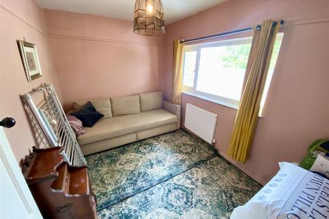 7 Alder Crescent, Poole, BH12 4BD