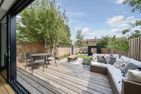 39 Ardfillan Road, London, SE6 1ST