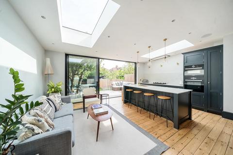 39 Ardfillan Road, London, SE6 1ST