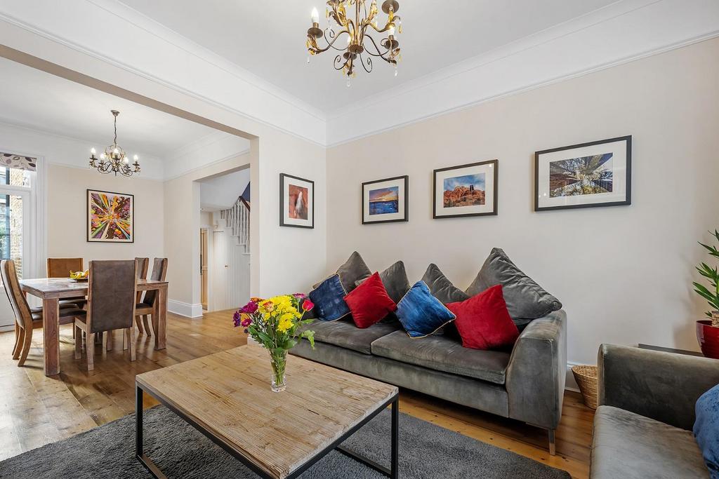 Sandmere Road, SW4 4 bed house for sale £1,150,000