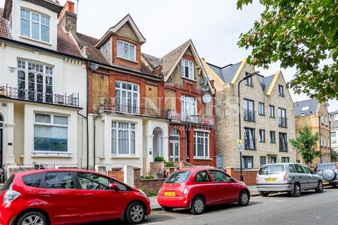2 West Bank, London, N16 5DG
