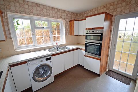 46 Corringway, Church Crookham, Fleet, GU52 6AW