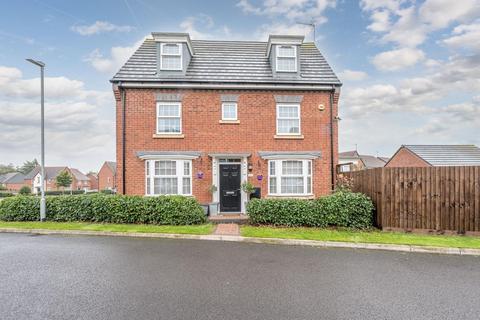 4 bedroom semi-detached house for sale, Chalmers Road, Baggeridge Village