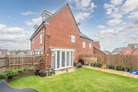 4 bedroom semi-detached house for sale, Chalmers Road, Baggeridge Village