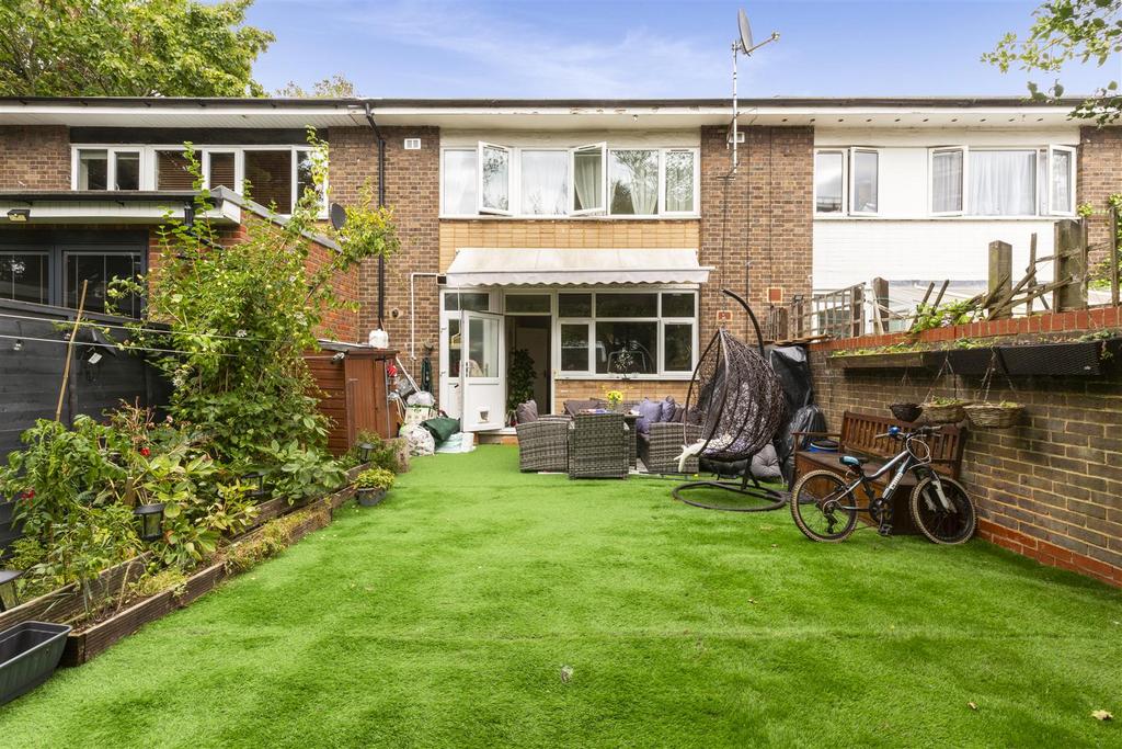 Treherne court