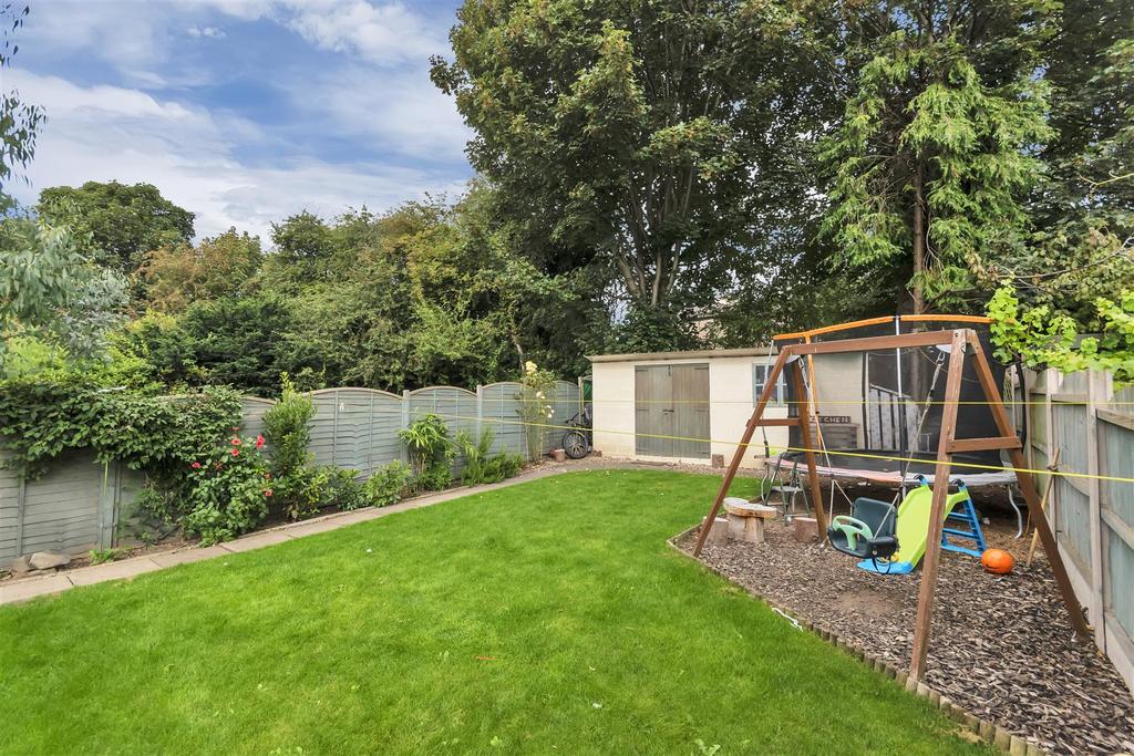 Wats Drive, Oswestry 3 bed semidetached house for sale £219,950