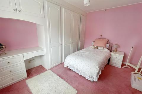 2 bedroom semi-detached bungalow for sale - Laugharne, Carmarthen