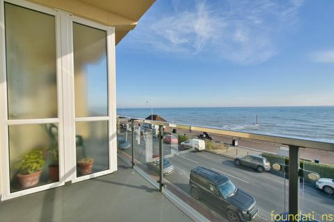 2 bedroom flat for sale, West Parade, Bexhill-on-Sea, TN39