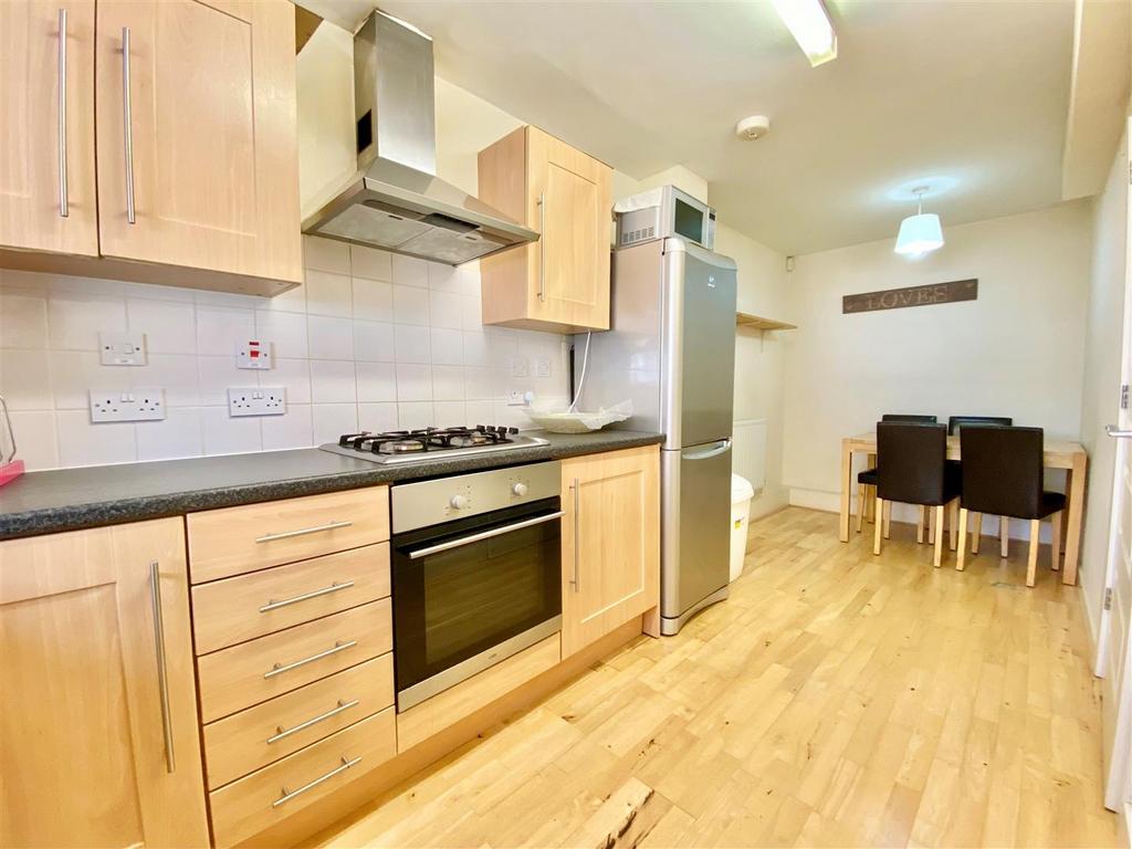 Kitchen diner