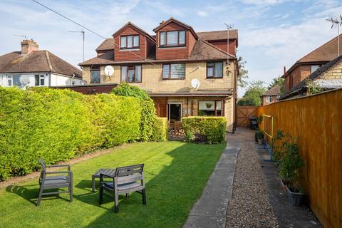 4 bedroom semi-detached house for sale - Radegund Road, Cambridge, CB1