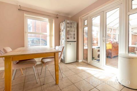 148 Mountbatten Drive, Norwich, NR6 7PP