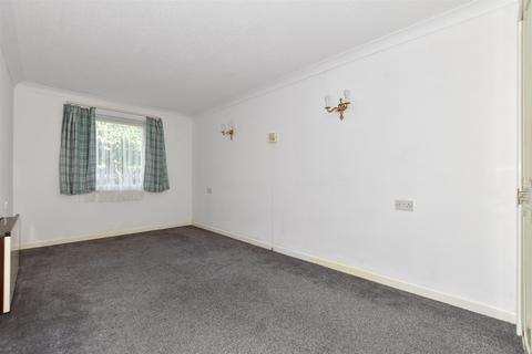 1 bedroom ground floor flat for sale - Hunting Gate, Birchington, Kent