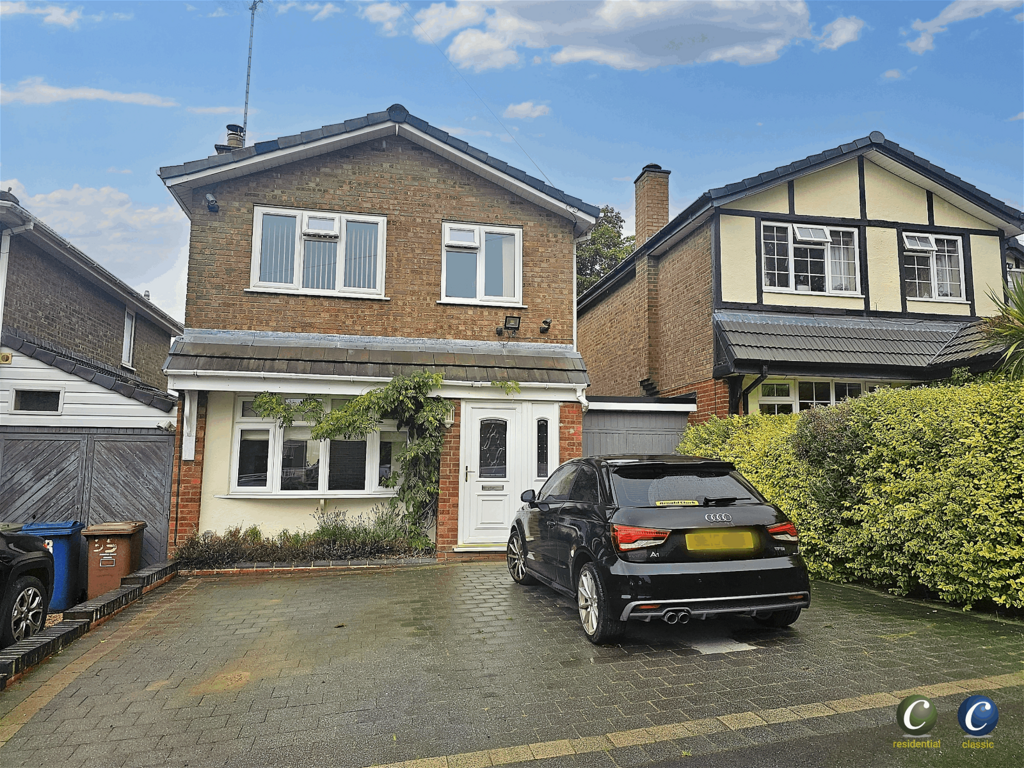 Durham Drive, Rugeley, WS15 1LD 3 bed link detached house for sale £265,000