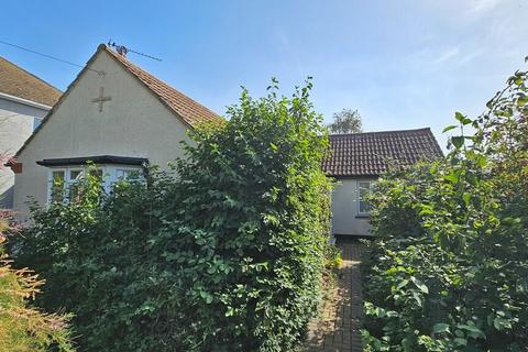 36 Chestnut Drive, Greenhill, Herne Bay, CT6 7PP
