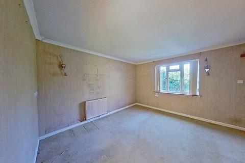 36 Chestnut Drive, Greenhill, Herne Bay, CT6 7PP