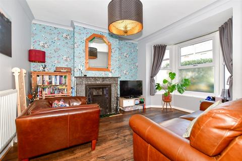 4 bedroom terraced house for sale, Holland Road, Maidstone, Kent