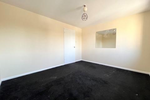 1 bedroom apartment for sale, Dunnock Close, Edmonton, London, N9