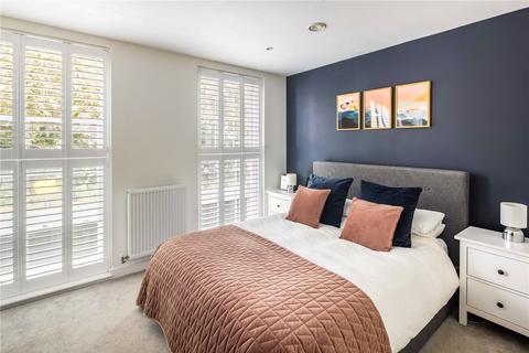 Flat 12, 66 Dalston Lane, London, E8 3AH