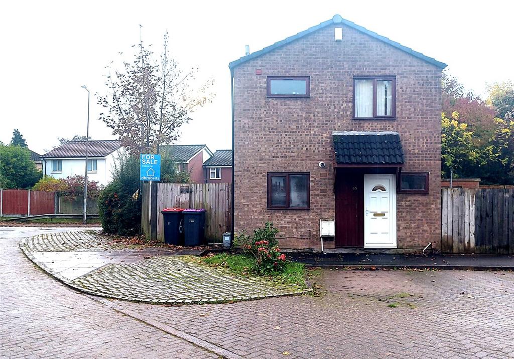 Duffryn, Hollinswood, Telford, Shropshire, TF3 3 bed detached house for
