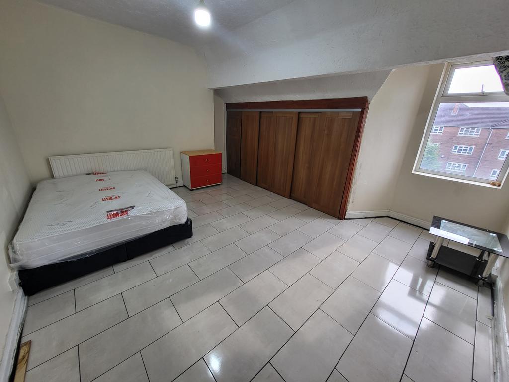 Apartment in Manchester - More