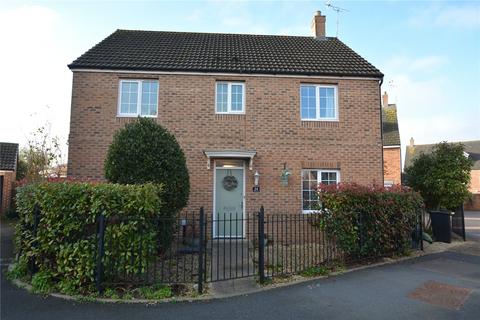 4 bedroom detached house for sale, Coltishall Close, Quedgeley, Gloucester, Gloucestershire, GL2