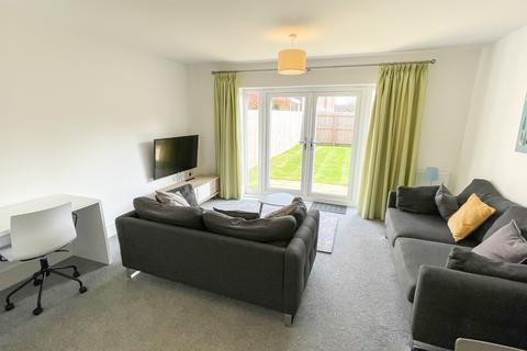 3 bedroom semi-detached house to rent, Vulcan Parkway, Newton Le Willows