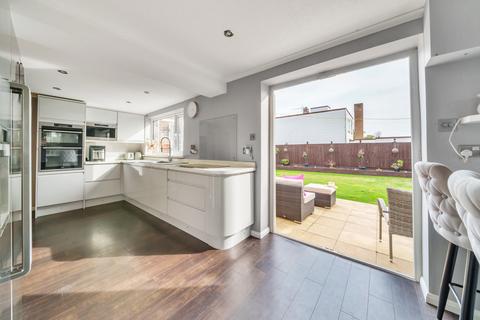 55 Briar Road, Shepperton, TW17 0JB