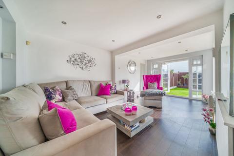 55 Briar Road, Shepperton, TW17 0JB