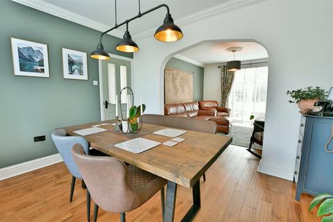 2 Briar Terrace, Burnopfield, Newcastle Upon Tyne, NE16 6DX