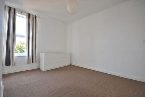 23 Ealing Avenue, Nottingham, NG6 0BB