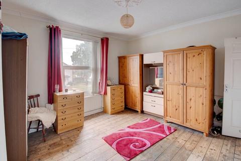 107 Broad Street, Bromsgrove, B61 8LR