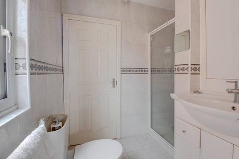 107 Broad Street, Bromsgrove, B61 8LR