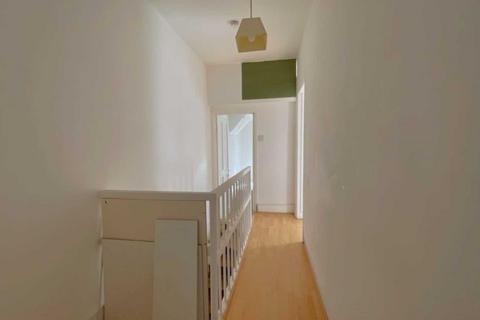 14 Raynham Avenue, London, N18 2BW