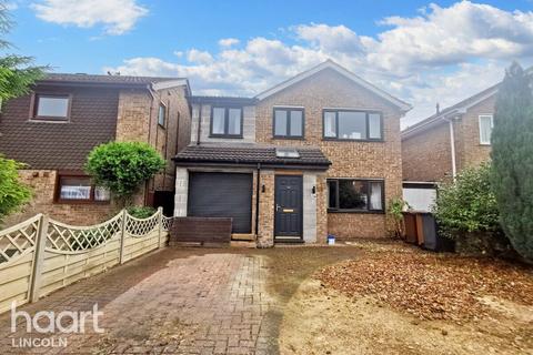 4 bedroom detached house for sale, Helsby Road, Lincoln