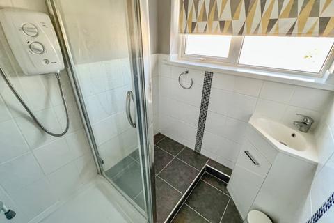 12 Codrington Gardens, Gravesend, DA12 5DB