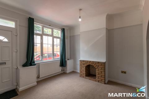 2 bedroom end of terrace house for sale, Station Road, Northfield, B31