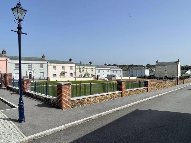 Communal Gardens /