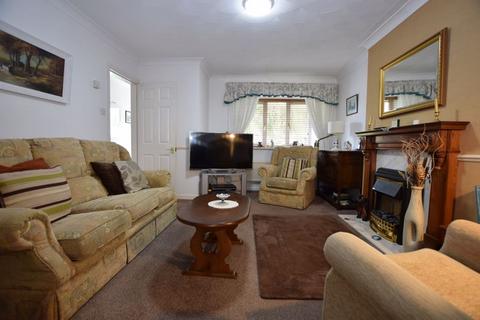 3 bedroom detached house for sale, Shearwater Avenue, Astley M29 7TB