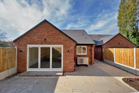 2 bedroom detached bungalow for sale, The Spinney, FINCHFIELD