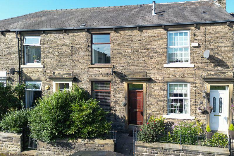 Harbour Lane, Milnrow OL16 4HF 2 bed terraced house for sale £165,000