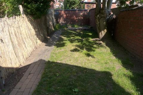 25 Beaconsfield Road, Coventry, CV2 4AS