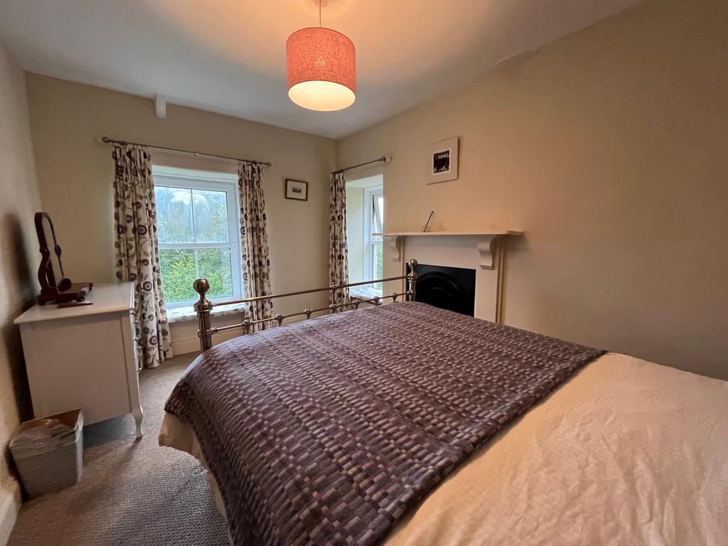 Front Double Bedroom 2