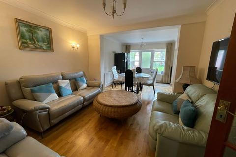 115 Abbotts Drive, Wembley, HA0 3SH