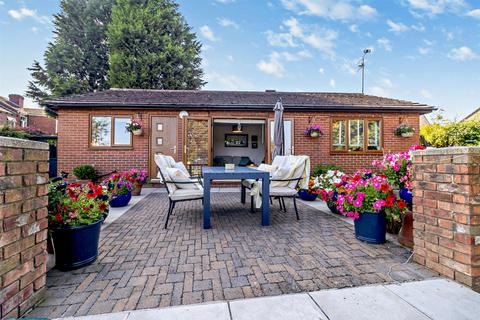 3 bedroom detached bungalow for sale, New Street, South Hiendley, Barnsley