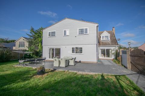 4 bedroom detached house for sale, Frating Road, Great Bromley, Colchester, CO7