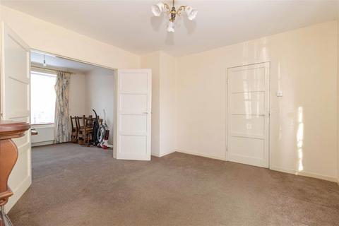 124 The Strand, Goring By Sea, Worthing, BN12 6DS