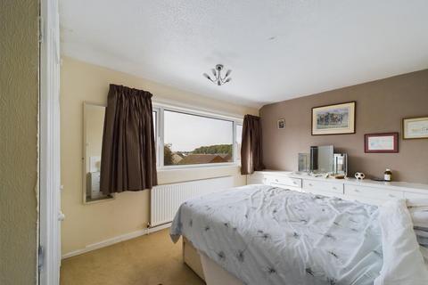 4 bedroom semi-detached house for sale, Trentham Drive, Bridlington