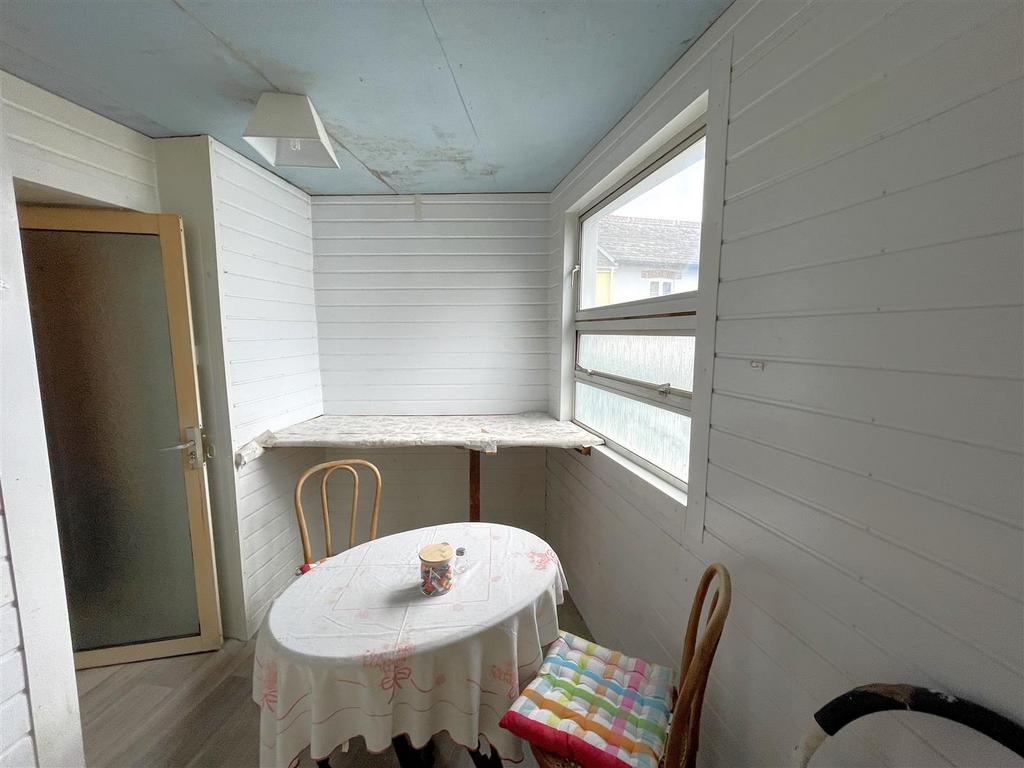 Reception room.JPG